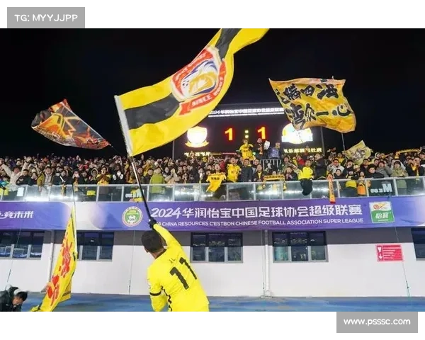 前上海港主力前锋自由转会加盟青岛西海岸 新赛季表现值得期待 前上海港主力前锋自由转会加盟青岛西海岸 新赛季表现值得期待